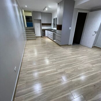 Casa Assobradada R$ 425.000,00 Jardim Floresta / Vila São José - 2 dormitórios 2 vagas ACEITA FINANCIAMENTO 