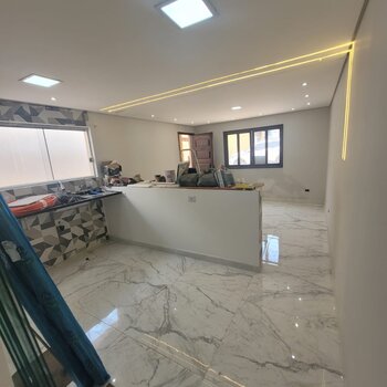 Casa NOVA TOTALMENTE 3 dormitórios sendo 2 suítes - Jardim Alpino / Vila São José