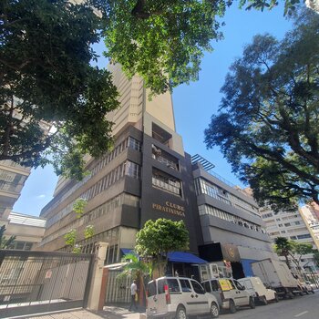Lindo Studio para locação no metrô Santa Cecilia!