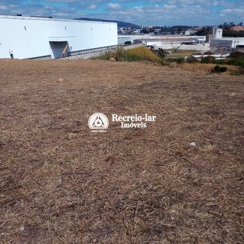 Vende Área Industrial 