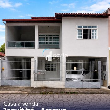 Casa com dois pavimentos á venda no bairro Jequitibá, Aracruz 