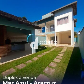 Casa duplex à venda no Mar Azul, Aracruz.