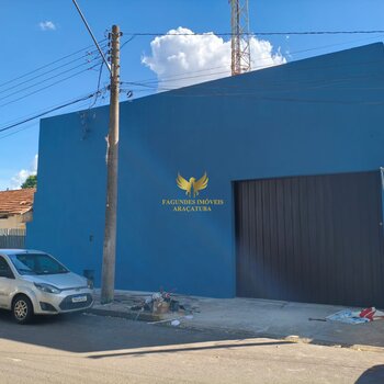 ALUGA GALPÃO  140 M² PARAISO