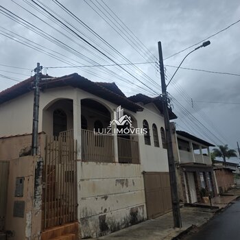 VENDO CASA BAIRRO CAMPESTRE SÃO GOTARDO MG 