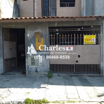Casa a Venda Pq. Figueira Grande.