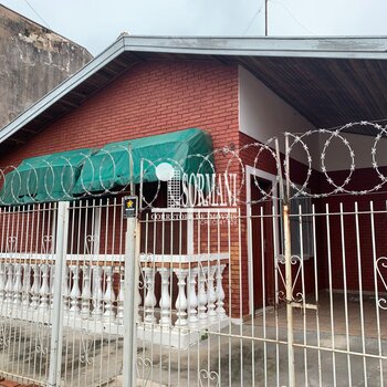 Casa em ótima localização