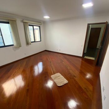 Ótimo 2 dormitórios com vaga e próximo ao Metrô Conceição