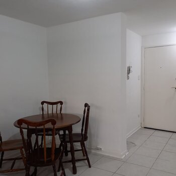 Studio grande próximo ao metrô Vila Mariana
